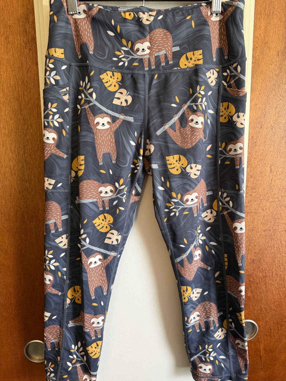 Women’s  Sloth Print Leggings - Brown on Navy Capri